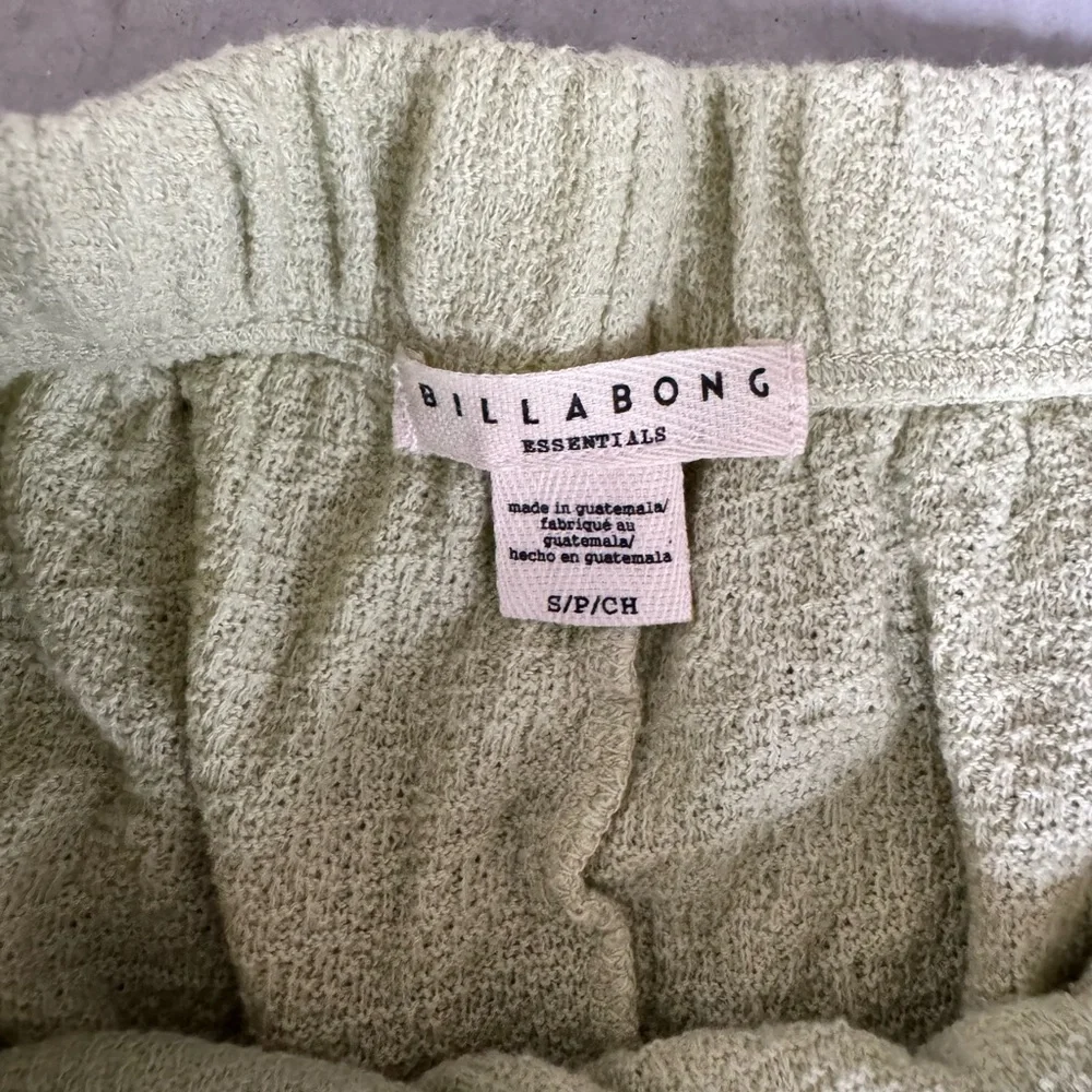 NWT Billabong Harbor Tank and Short Matching Set Size Small